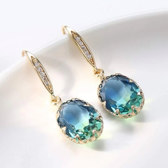 Brand new Shiny Oval Shape multicolor Dangle Earrings - Picture 2 of 2